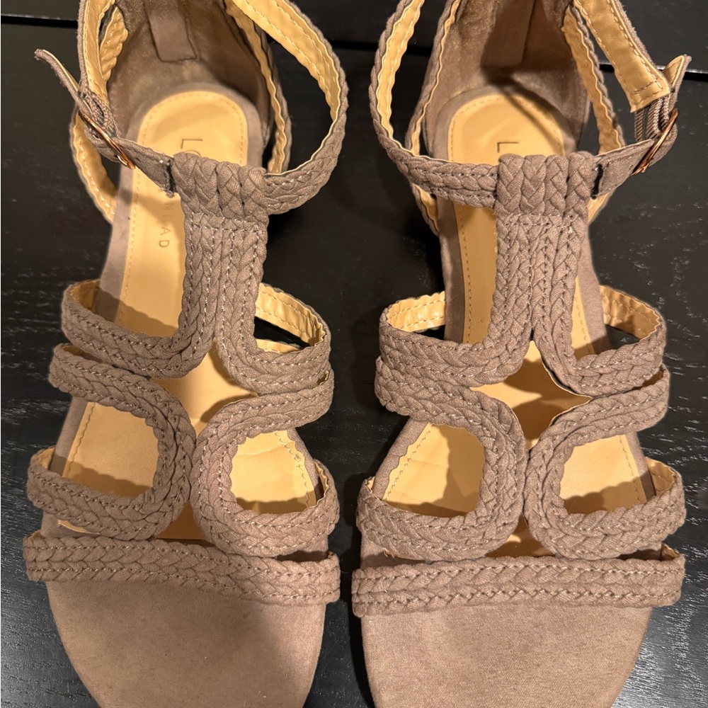LC Lauren Conrad Tan Gladiator Sandals with Cushioned Footbed